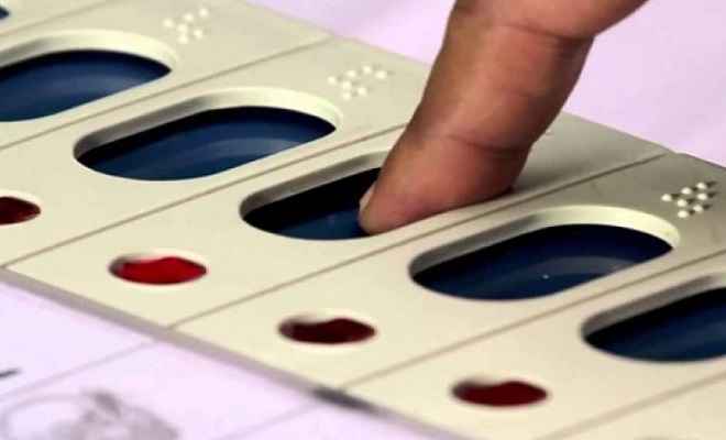बिहार में सुबह नौ बजे तक 7.92 फीसद मतदान