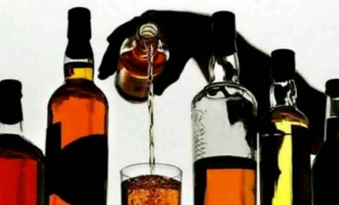 17 पेटी हरियाणा निर्मित अवैध शराब के साथ दो शातिर शराब तस्कर गिरफ्तार