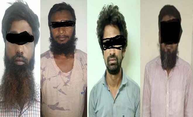 पश्चिम बंगालः एसटीएफ ने इस्लामिक स्टेट के चार संदिग्ध आतंकियों को किया गिरफ्तार