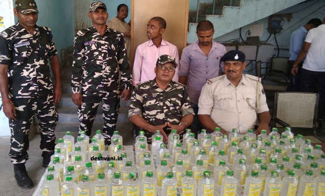 रक्सौल में 500 बोतल नेपाली शराब के साथ बाइक भी जब्त की, दो गिरफ्तार