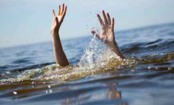 कुशीनगर में डूबने से किशोर की मौत