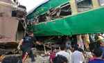 पाकिस्तान में पैसेंजर ट्रेन मालगाड़ी से टकराई, 14 मरे, 69 घायल
