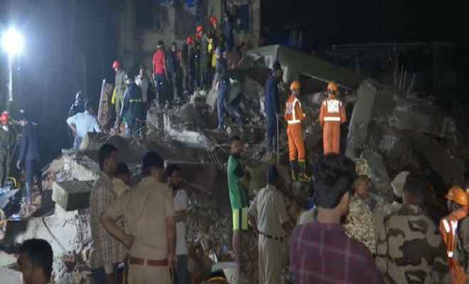 महाराष्ट्र: भिवंडी में चार मंजिला इमारत ढही, दो की मौत, पांच घायल, राहत एवं बचाव कार्य जारी