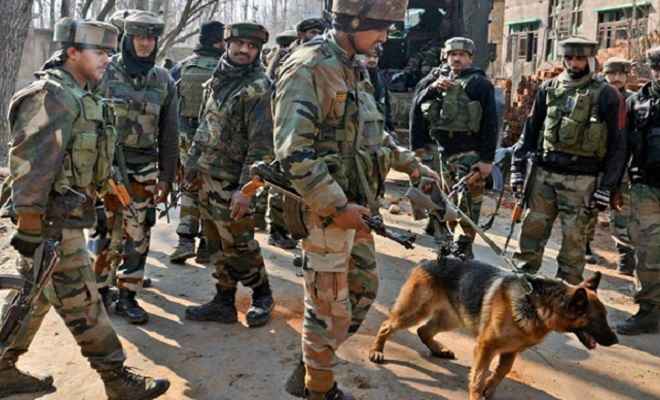 जम्मू/कश्मीर: बारामुला में लश्कर का बड़ा मॉड्यूल ध्वस्त, सेना और पुलिस की कार्रवाई में 8 आतंकी गिरफ्तार
