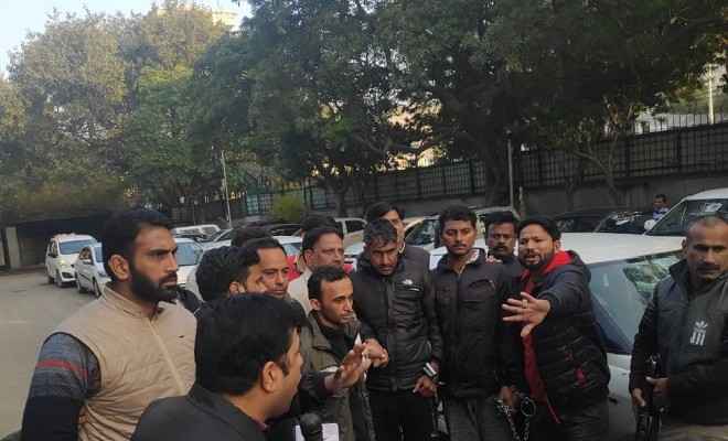 दिल्ली में आईएसआईएस के तीन आतंकी गिरफ्तार,एनसीआर-यूपी में थी हमले की तैयारी