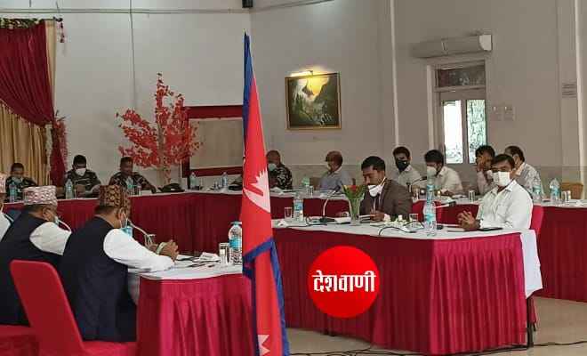 नेपाल के बारा जिला के कलैया में बिहार विधान सभा चुनाव को लेकर भारत -नेपाल के अधिकारियों की हुई संयुक्त बैठक