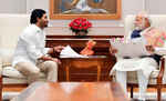 आंध्र प्रदेश के मुख्यमंत्री जगन मोहन रेड्डी ने प्रधानमंत्री नरेंद्र मोदी से की मुलाकात, एनडीए में शामिल होने की अटकलें तेज