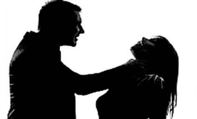 लखनऊ: शराबी पति ने अपनी पत्नी की जुबान तक काट डाली, पुलिस ने किया पति को गिरफ्तार