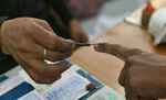 दिल्ली विधानसभा में 70 सीटों के लिए 672 उम्मीदवार चुनाव मैदान में, मतदान शुरू