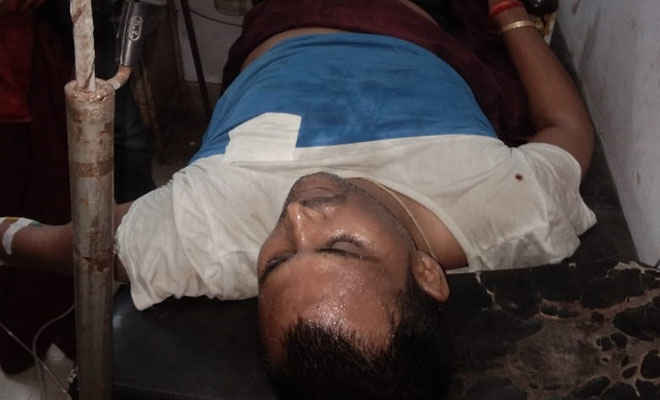 कल्याणपुर में बाइक सवार अपराधियों ने घेरकर गोली मारी, घायल प्रदीप सिंह मोतिहारी रेफर, देर रात की घटना