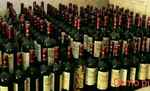 शिकायत के बाद कुशीनगर जिले भर की शराब दुकान सील