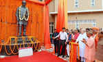 जयंती पर उनकी जन्मभूमि सिताब दियरा में लोकनायक जयप्रकाश की आदमकद प्रतिमा का गृहमंत्री अमित शाह ने किया अनावरण