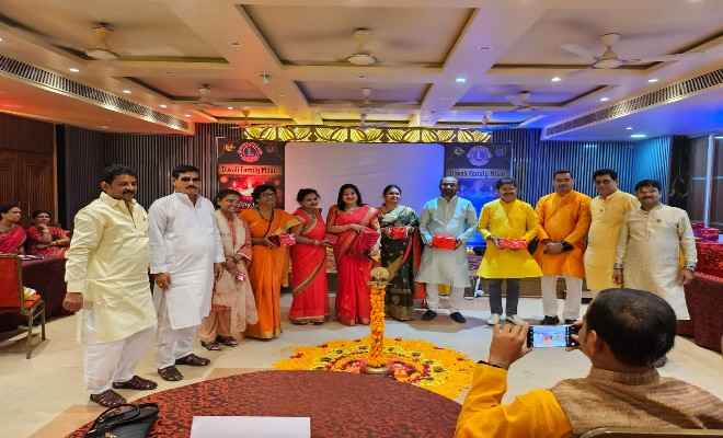 ईस्ट चंपारण लायंस क्लब ने दीपावली के अवसर पर दीपोत्सव कार्यक्रम का किया आयोजन