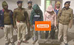 मोतिहारी की चकिया पुलिस ने दो बदमाशों को दो लोकलमेड पिस्टल व कारतूस के साथ गिरफ्तार किया