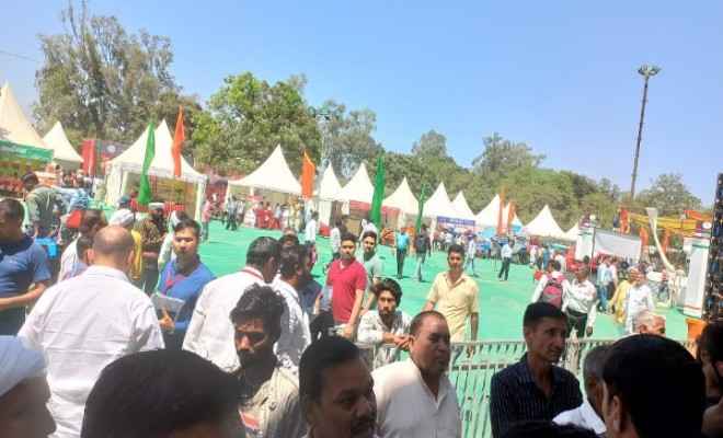 प्रधानमंत्री ने मुजफ्फरनगर, यूपी में आयोजित पशु प्रदर्शनी और किसान मेले की प्रशंसा की