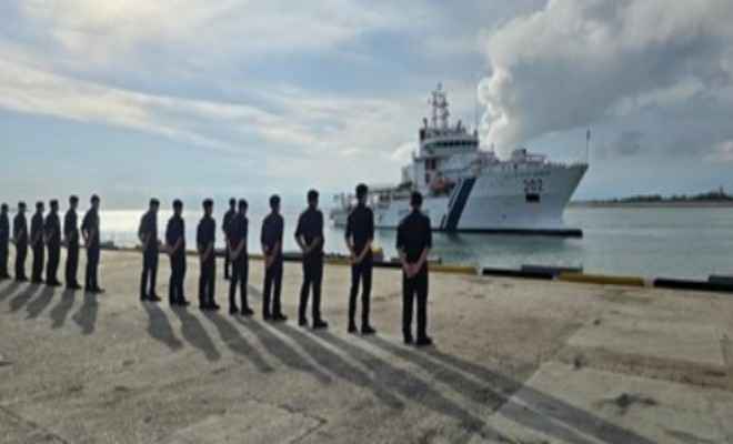 भारतीय तट रक्षक जहाज समुद्र पहरेदार ब्रुनेई के मुआरा बंदरगाह पर पहुंचा