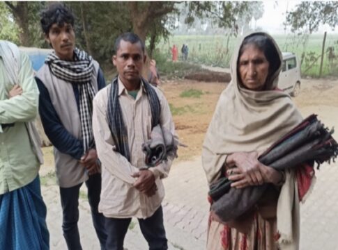 मातृ उद्बोधन आध्यात्मिक केन्द्र ने किया ज़रूरतमंदों के बीच कंबल वितरण