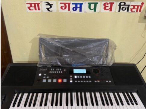 Yamaha PSR-I500 बनाम Roland EX-50: जानिए कौन piano बेहतर है?